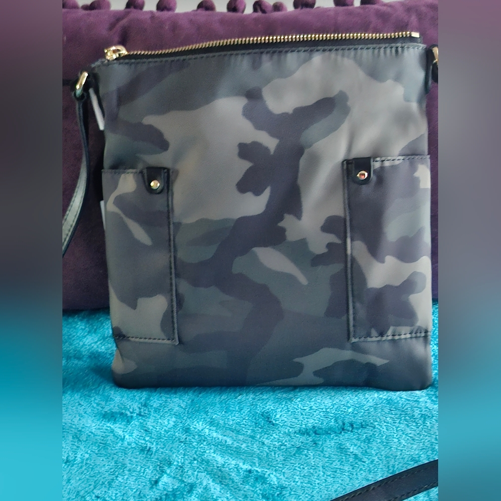 NWT Marc Jacobs Camouflage Crossbody Bag in Green and Black W/ Dustbag - Picture 7 of 13